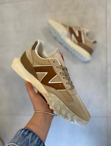 New Balance x72