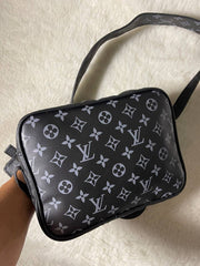 Bandolera Louis Vuitton Negra DOBLE