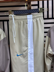 Chándal Nike Just doit Beige