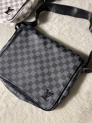 Bandolera Louis Vuitton negra