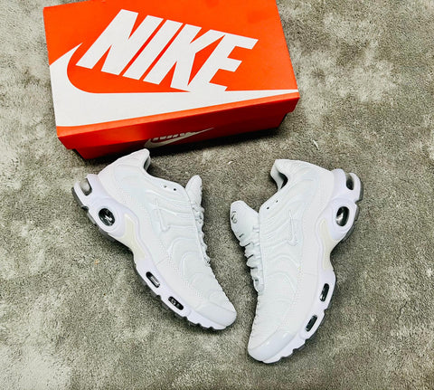 NIKE TN BLANCAS MÁXIMA CALIDAD