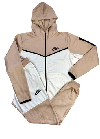 NIKE TECH FLEECE CREMA